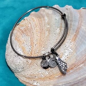 Alex & Ani Shooting Star charm bangle bracelet Darker shiny silver finish